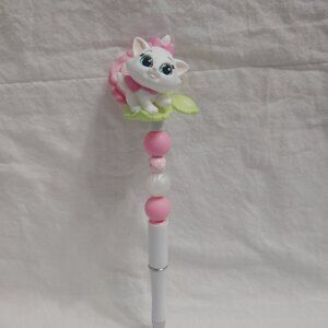 Disney Doorable- Spring Marie- Handmade Beaded Pen Aristocats
